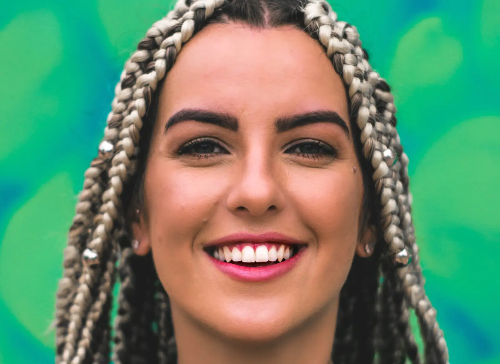 ד"ר רון טנצר - ניתוח הצמדת אוזניים